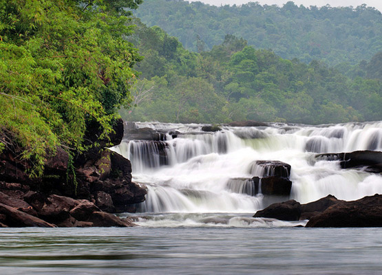 attraction-Tatai Waterfall 4.jpg